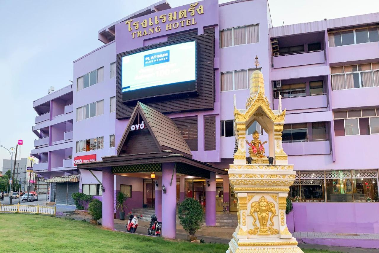 OYO 565 Trang Hotel Eksteriør bilde