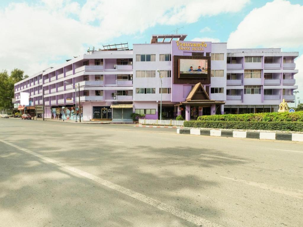 OYO 565 Trang Hotel Eksteriør bilde
