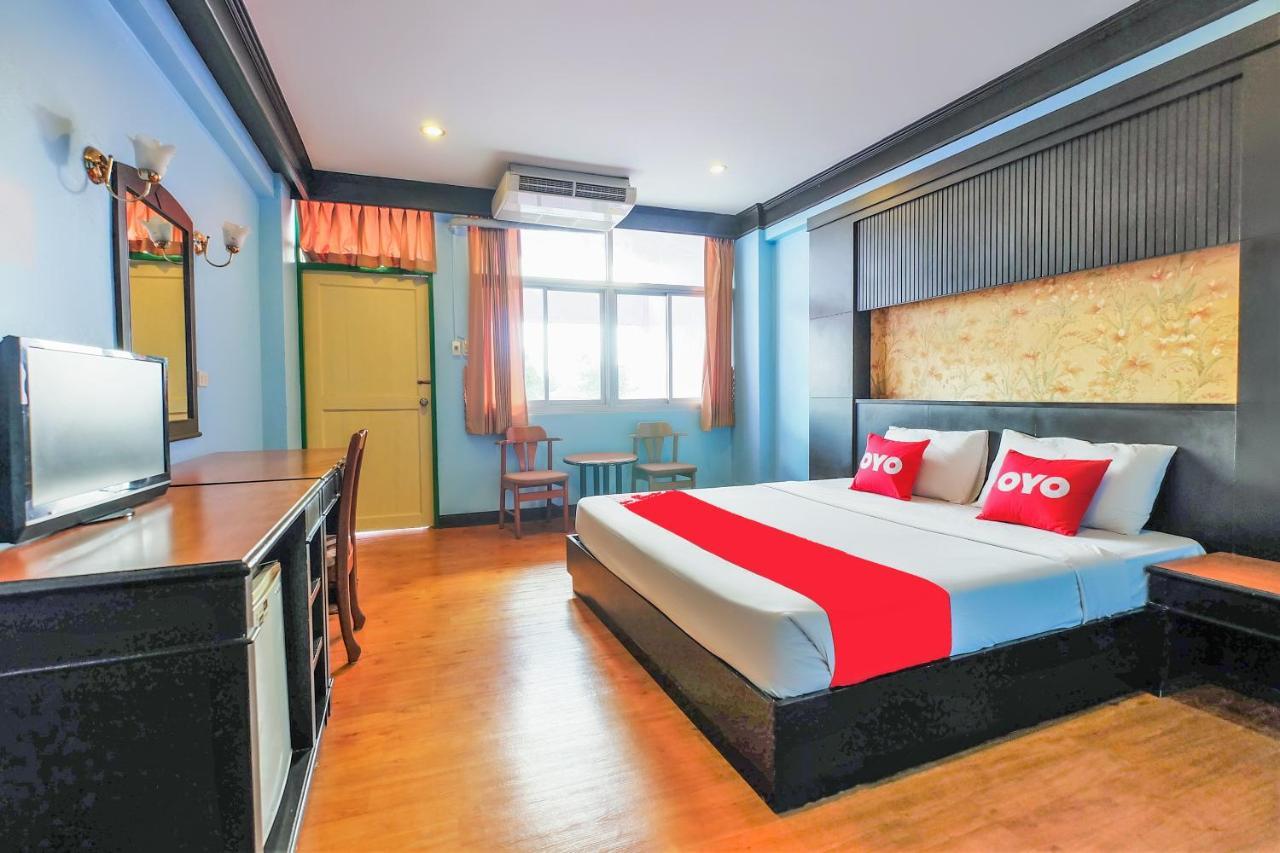 OYO 565 Trang Hotel Eksteriør bilde