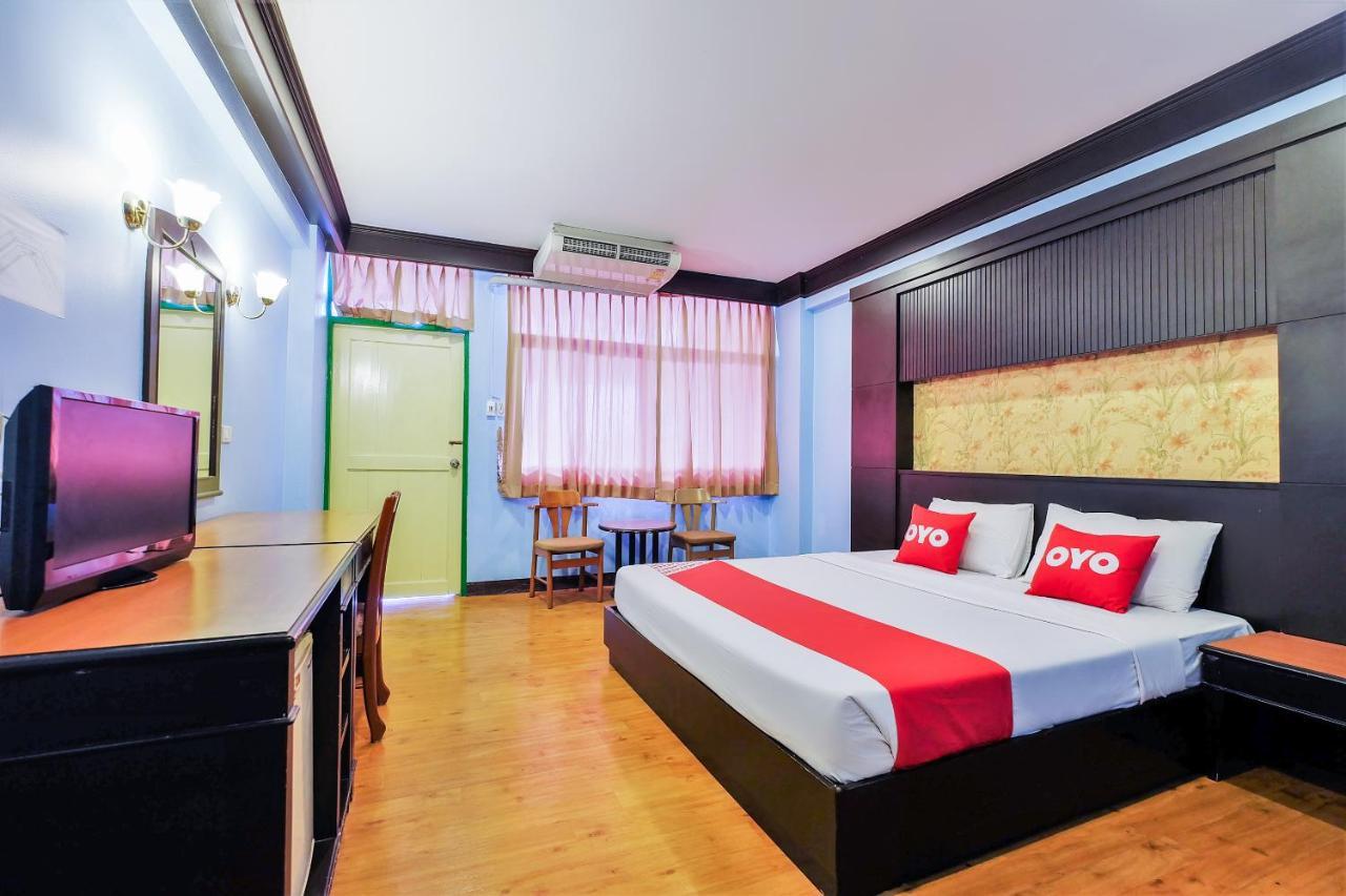 OYO 565 Trang Hotel Eksteriør bilde